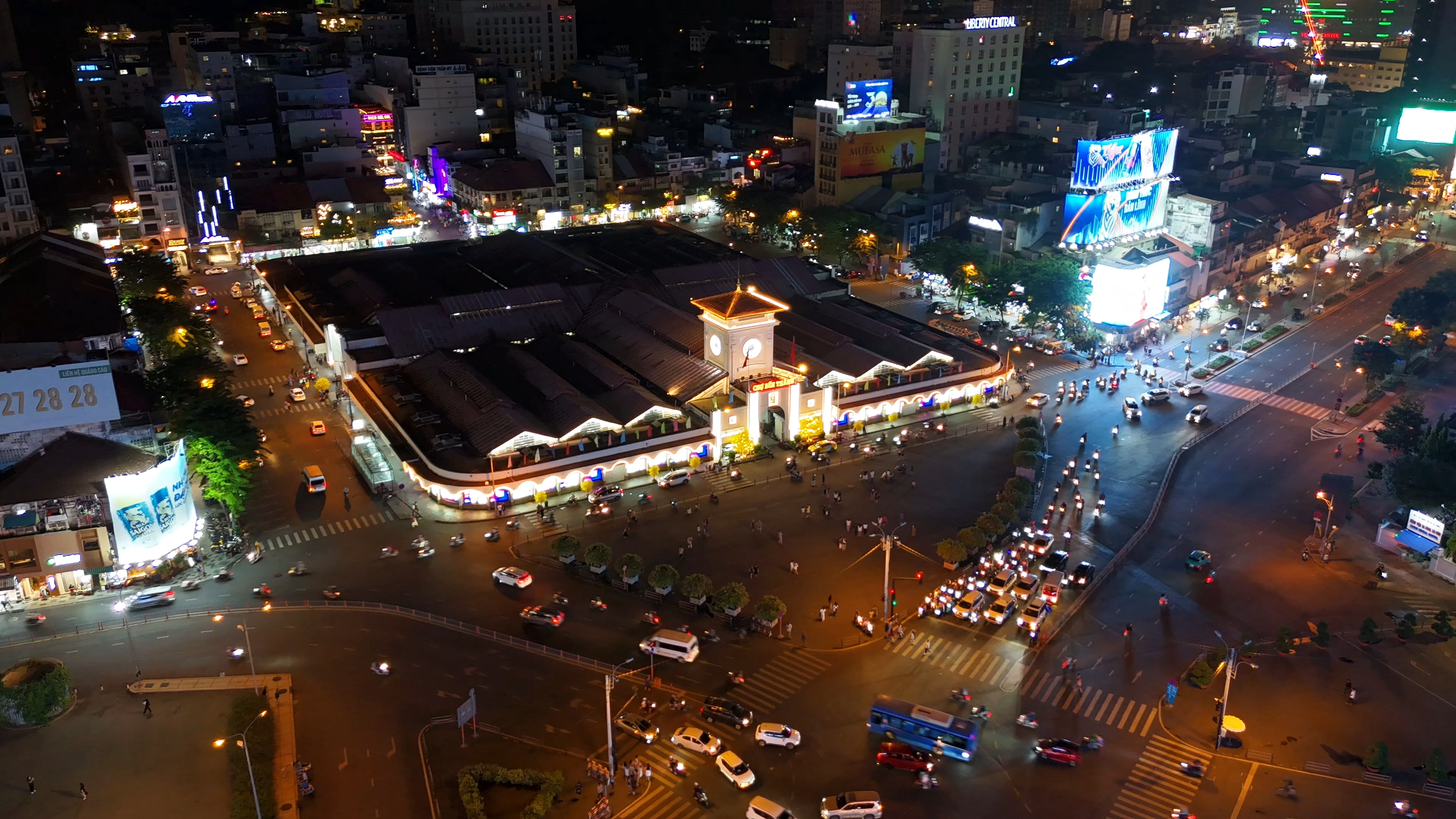 Quay Flycam Chuyên Nghiệp Tại TP.HCM
